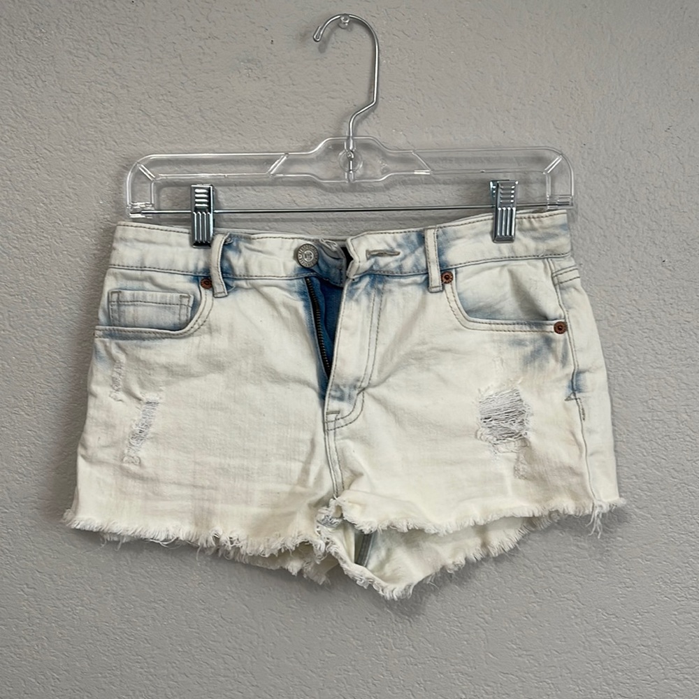 White wash, distressed denim shorts